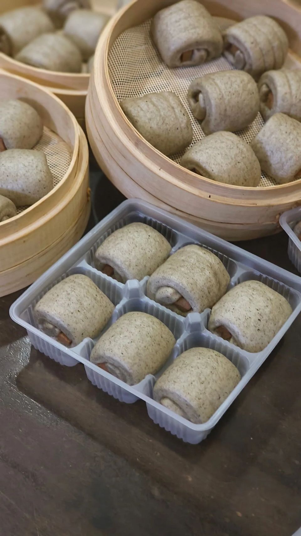 黑芝麻香肠卷sesame sausage roll 7