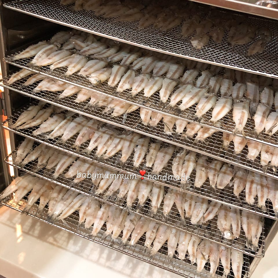 Premium Anchovies powder 3