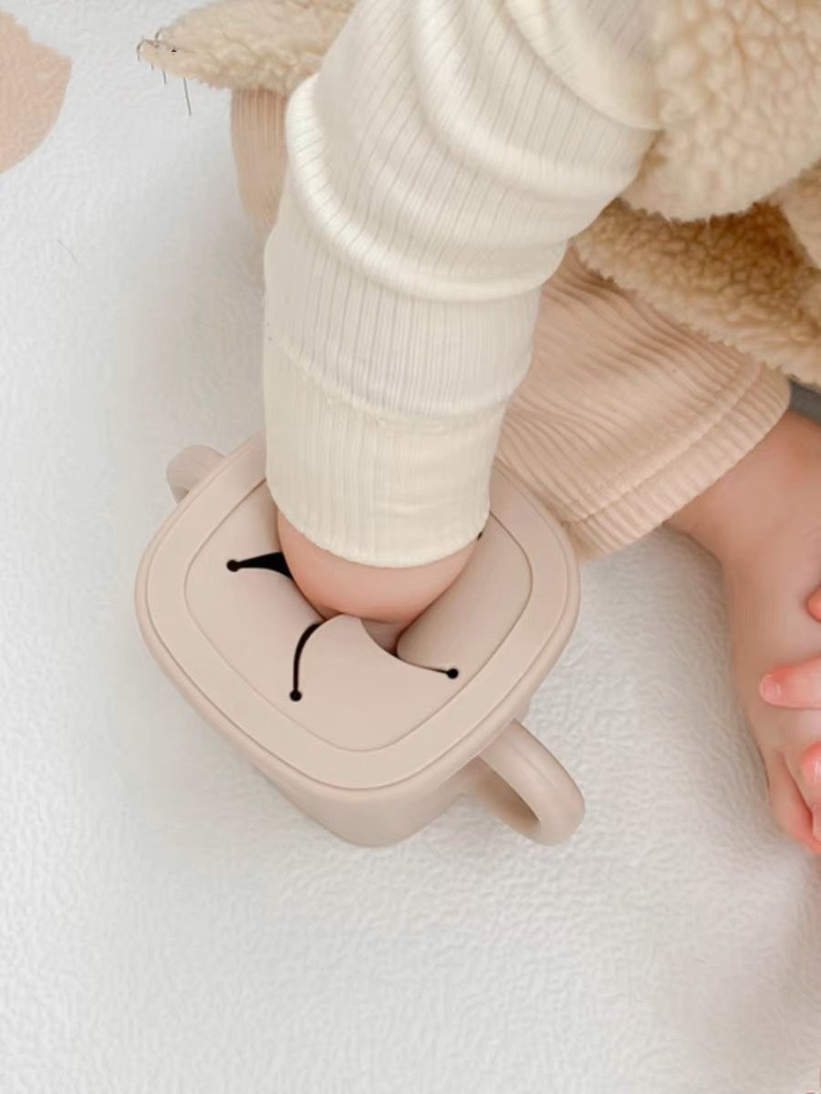 sippy cup 2