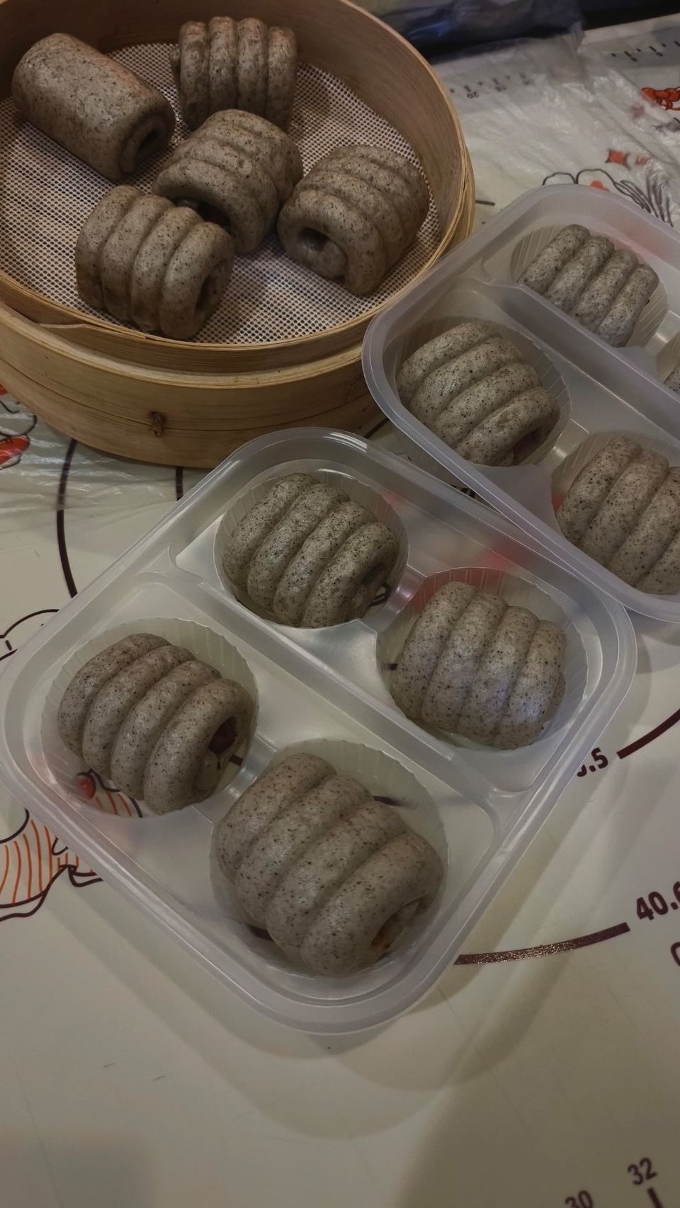 黑芝麻香肠卷sesame sausage roll 4